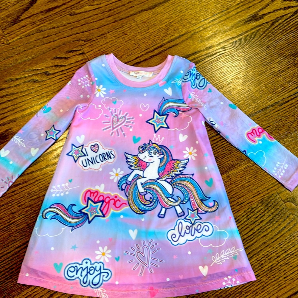 Sara Sara size 3T- Toddler Girls Long Sleeve Unicorn Knit Dress